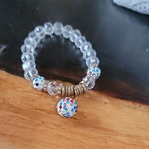 Elegant Clear and Gold Beaded Bracelet